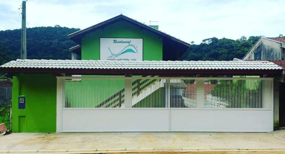 Montanhas Bem Te VI Hotel Карагуататуба Екстериор снимка